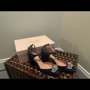 Jacquard print block heel pump with silver glitter heel